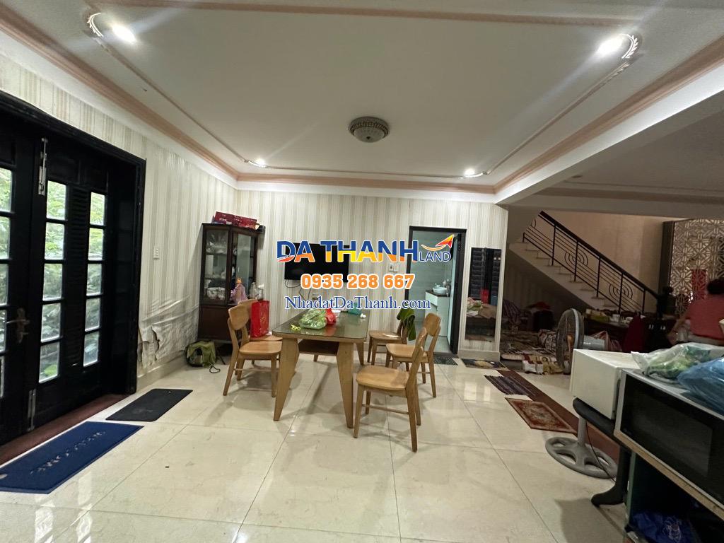 Bán 303m2 đất mặt tiền đường biển Nguyễn Tất Thành, Hải Châu, Đà Nẵng 1 6e2325c1 60d1 42d8 ab1c f29d0e9457c1